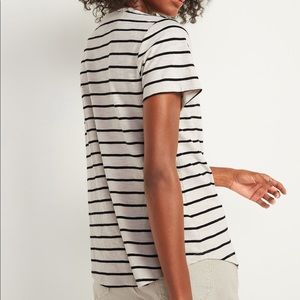 Cream striped tee 🦓